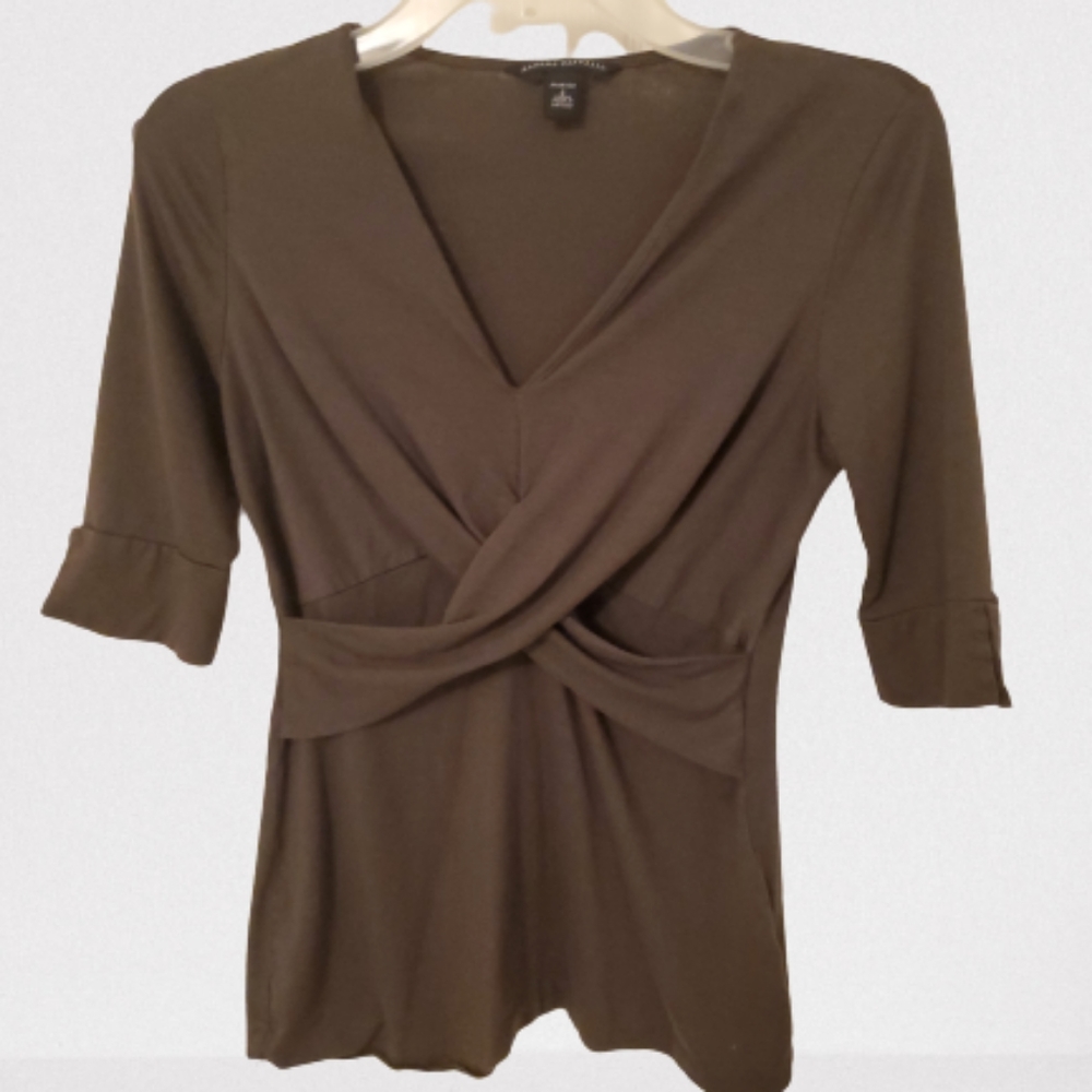 Banana Republic Stretchy 3/4 Sleeve Tee Shirt